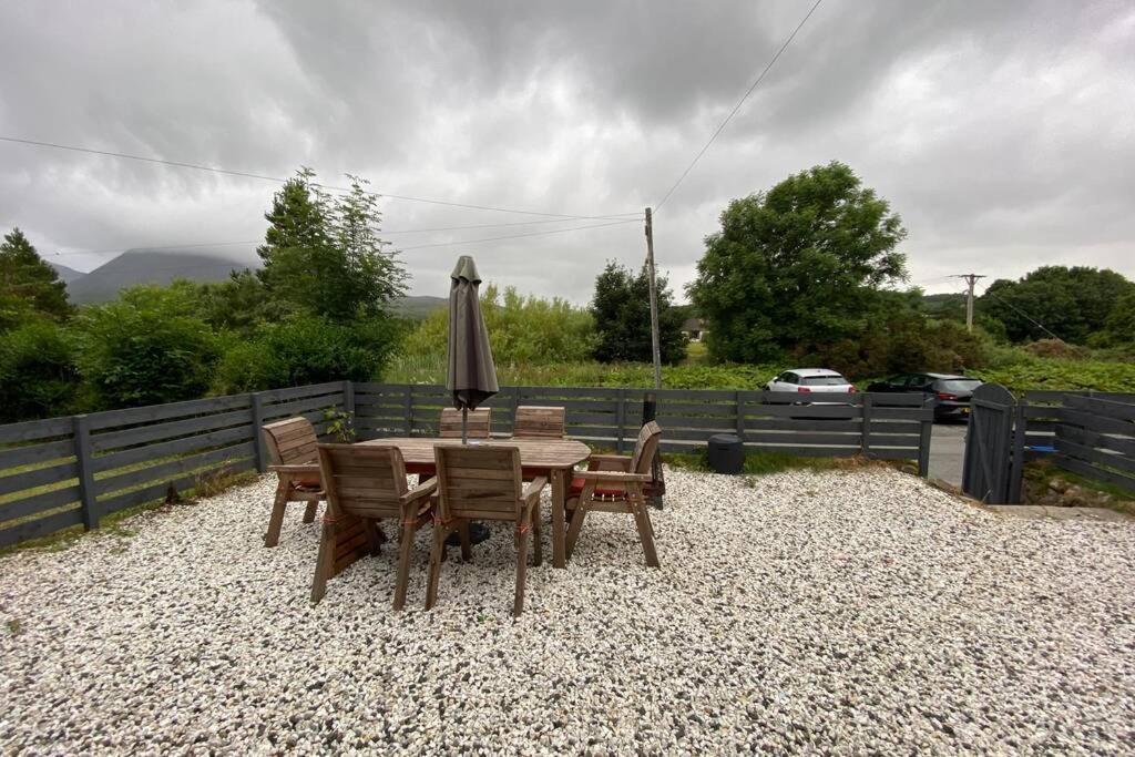 Tigh Na H'Aibhne Villa Broadford  Exterior foto